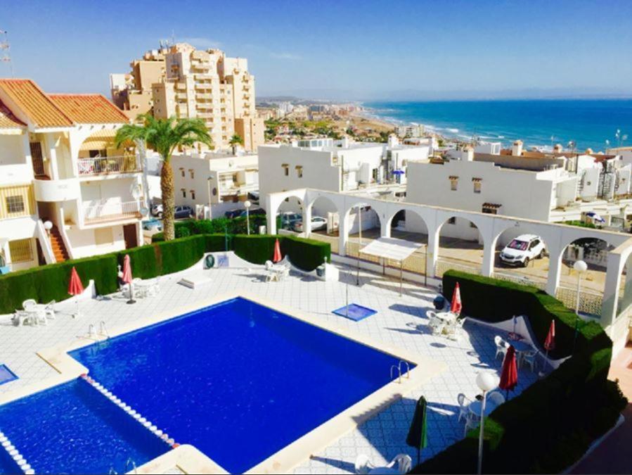 Apartment With Pool & Balcony Less Than 10Min Walk To La Mata Beach! Torrevieja Luaran gambar